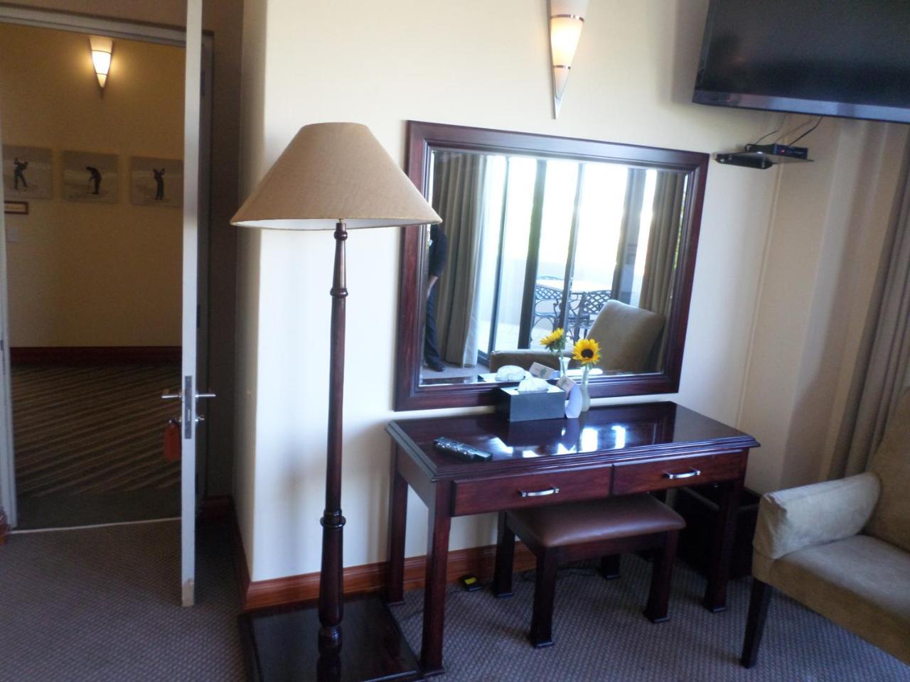The Links Guest House Pretoria Exterior photo